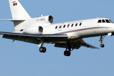 Máy bay chở Tổng thống Serbia "rơi tự do" trong 2 phút