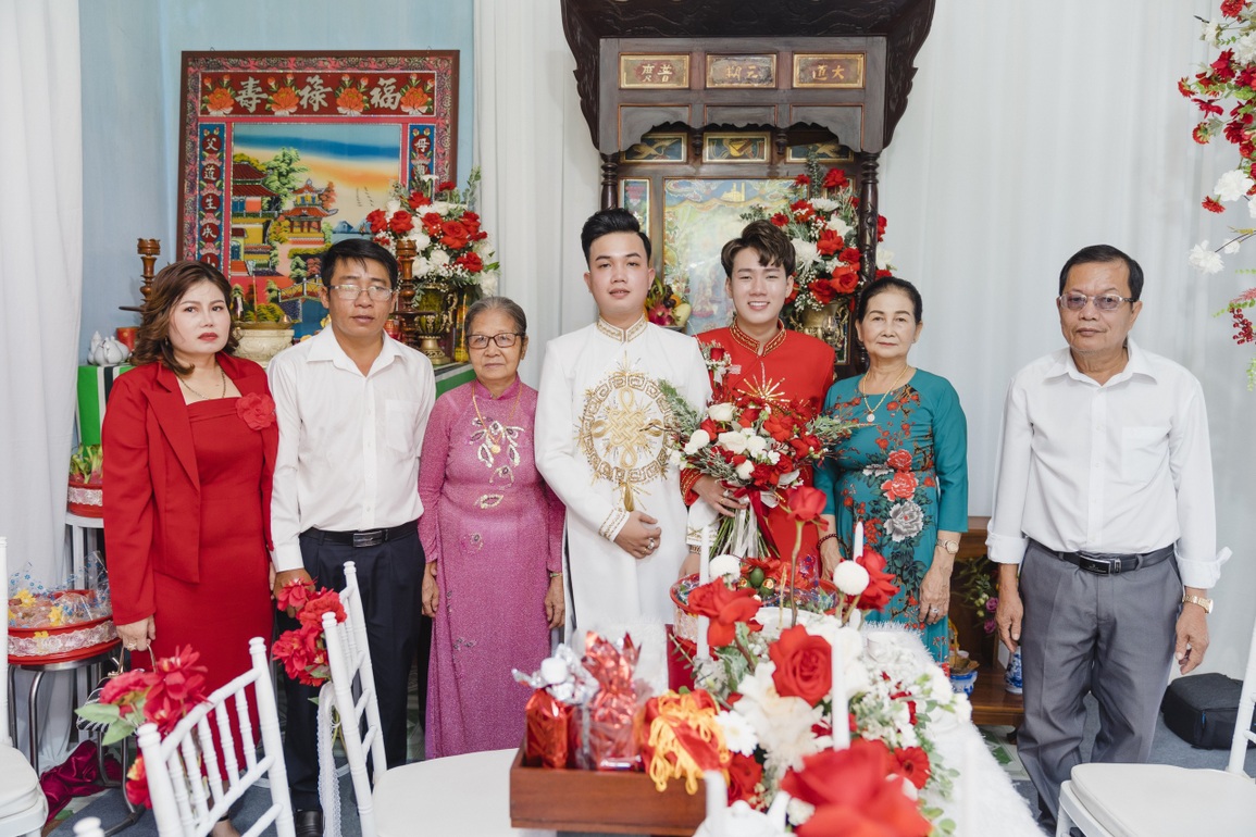 Đám cưới cổ tích của cặp đôi đồng tính nam ở Tây Ninh sau 11 năm quen nhau - 5 Đám cưới cổ tích của cặp đôi đồng tính nam ở Tây Ninh sau 11 năm quen nhau - 5