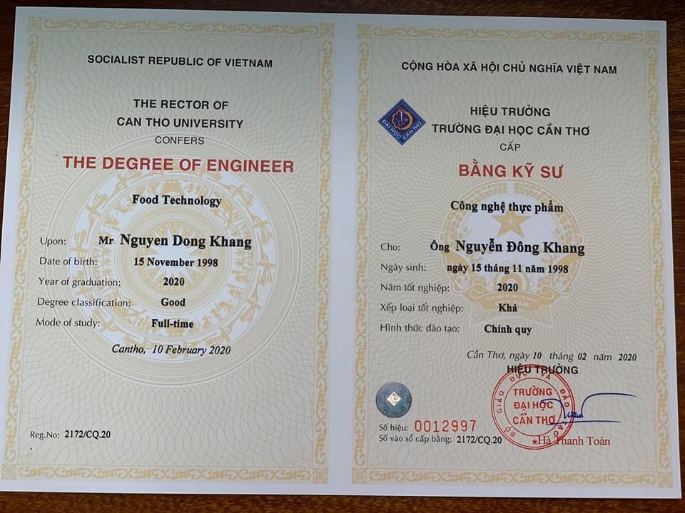 Nam sinh Cần Thơ nhận bằng tốt nghiệp đại học trước lúc qua đời - 3 Nam sinh Cần Thơ nhận bằng tốt nghiệp đại học trước lúc qua đời - 3