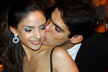 Vợ chồng Kaka bất ngờ ly hôn sau 9 năm chung sống