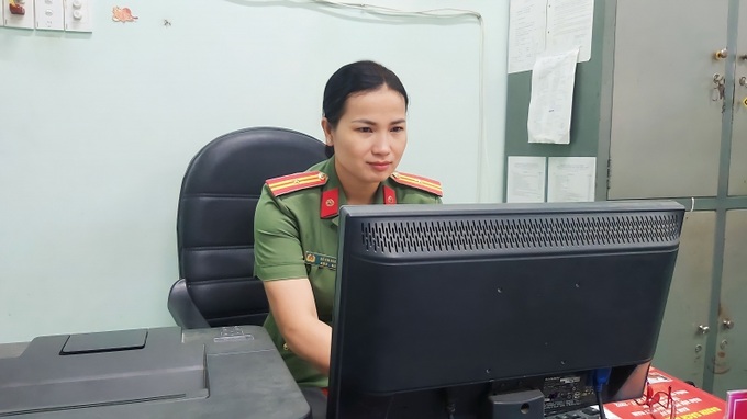 Thiếu tá Đỗ Kim Ngoan, Cán bộ, Phòng An ninh nội địa Công an tỉnh Kiên Giang.
