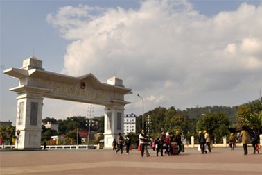 Sa Pa cháy phòng vì 1.000 du khách Trung Quốc