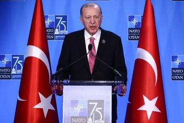 Tổng thống Thổ Nhĩ Kỳ dọa can thiệp, Israel đáp trả