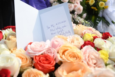 Cựu binh Mỹ gửi hơn 500 bông hồng tưởng niệm người dân bị thảm sát ở Sơn Mỹ