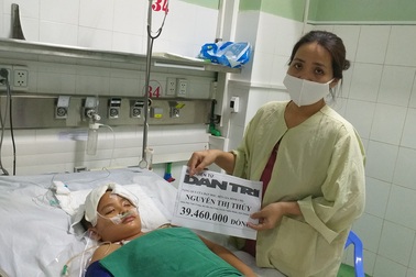 Bạn đọc Dân trí giúp cháu bé 9 tuổi bị xuất huyết não gần 70 triệu đồng