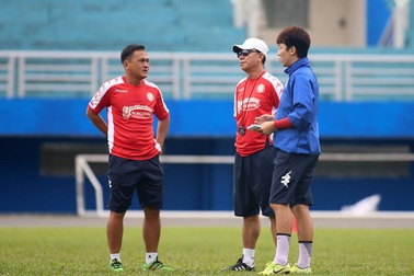 HLV Chung Hae Seong trải lòng chuyện tái xuất ở CLB TPHCM