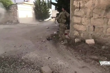 Quân nổi dậy tấn công vào căn cứ quân đội Syria ở Aleppo