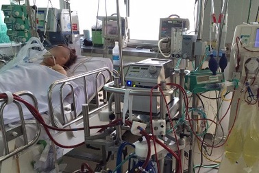 Cứu thành công bệnh nhân 21 tuổi bị viêm cơ tim cấp do siêu vi