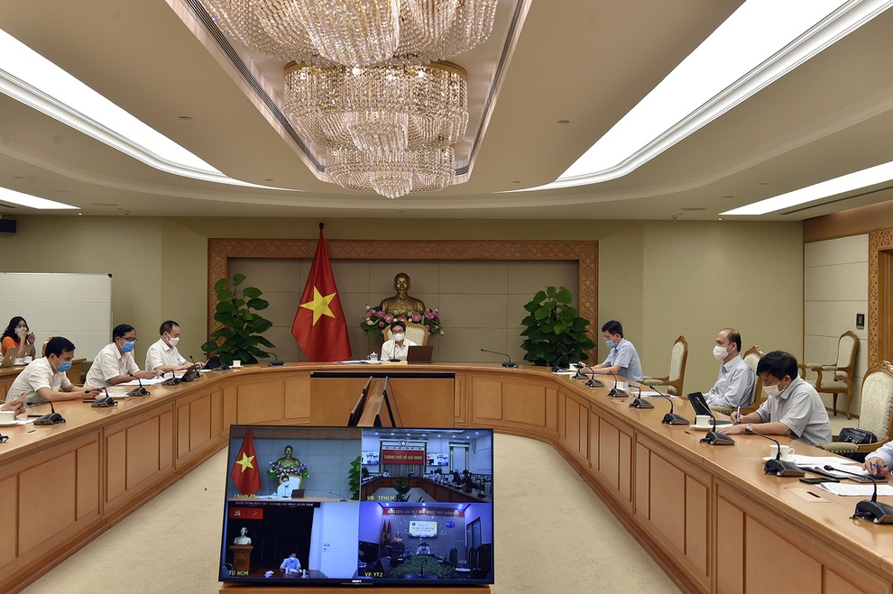 Phó Thủ tướng: Báo động tình trạng dịch tấn công hệ thống chợ, siêu thị - 1 Phó Thủ tướng: Báo động tình trạng dịch tấn công hệ thống chợ, siêu thị - 1