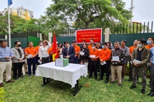 Cộng đồng người Việt tại Mozambique ủng hộ Quỹ phòng chống Covid-19