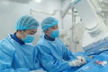 Nam bệnh nhân bị nhồi máu cơ tim cấp sau nhiều năm hút thuốc lá