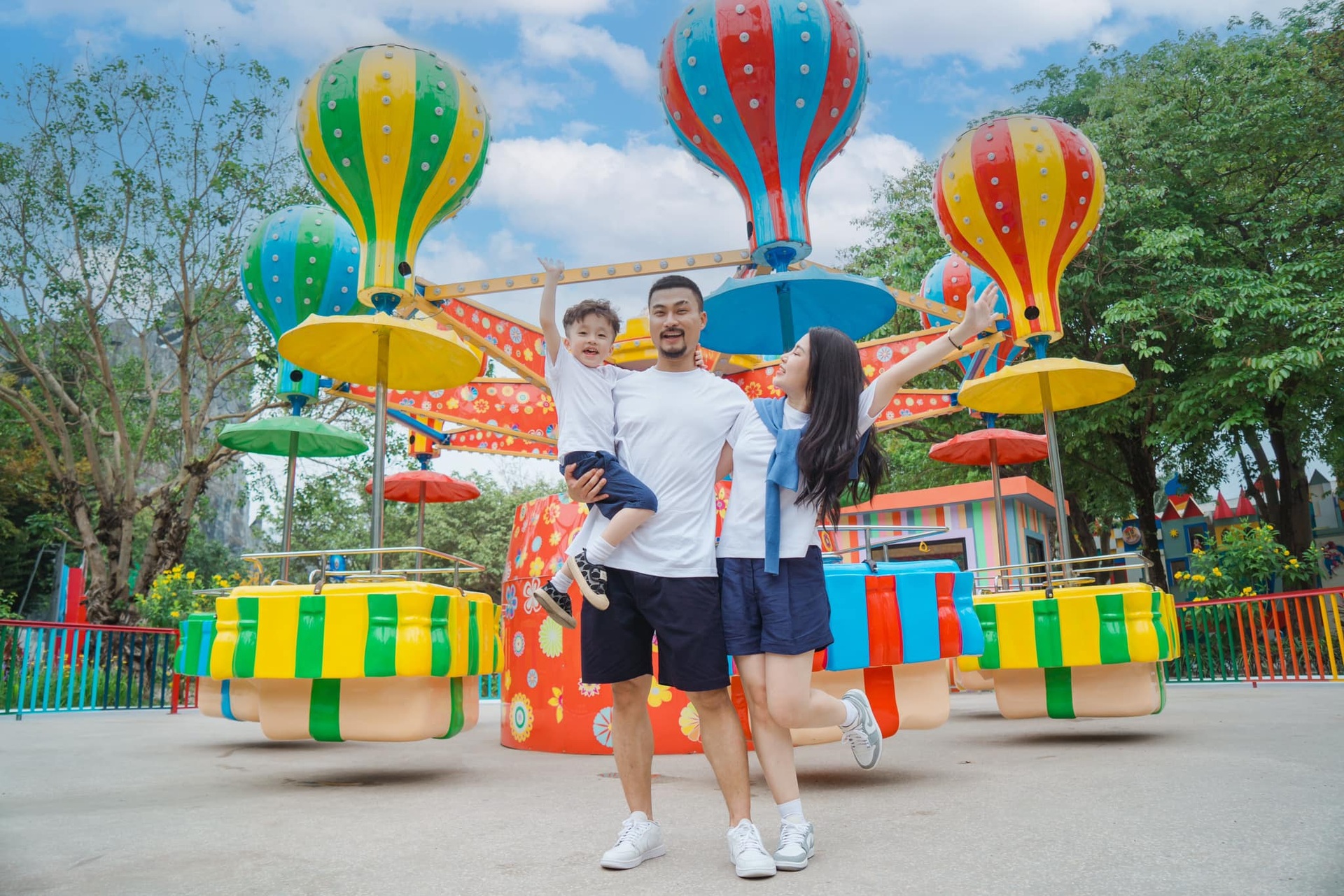 Đời thực ít biết của Duy Hưng - diễn viên đang gây tranh cãi ở phim VTV - 11 Đời thực ít biết của Duy Hưng - diễn viên đang gây tranh cãi ở phim VTV - 11