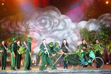 Lắng đọng đêm nghệ thuật “Đường Trường Sơn - Đường Hòa bình”