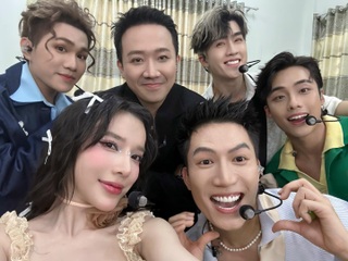 Anh Tú - LyLy: Nhiều năm gọi nhau là "hàng xóm" và cái ôm gây sốt - 5