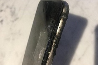 iPhone 6 bất ngờ phát nổ trong túi quần khiến chủ nhân bị bỏng