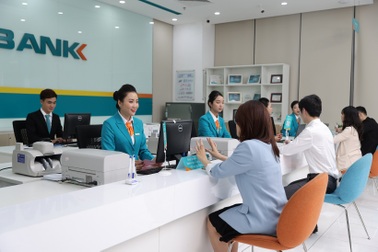 ABBANK giảm lãi suất cho vay sản xuất kinh doanh với khách hàng bị bão lụt