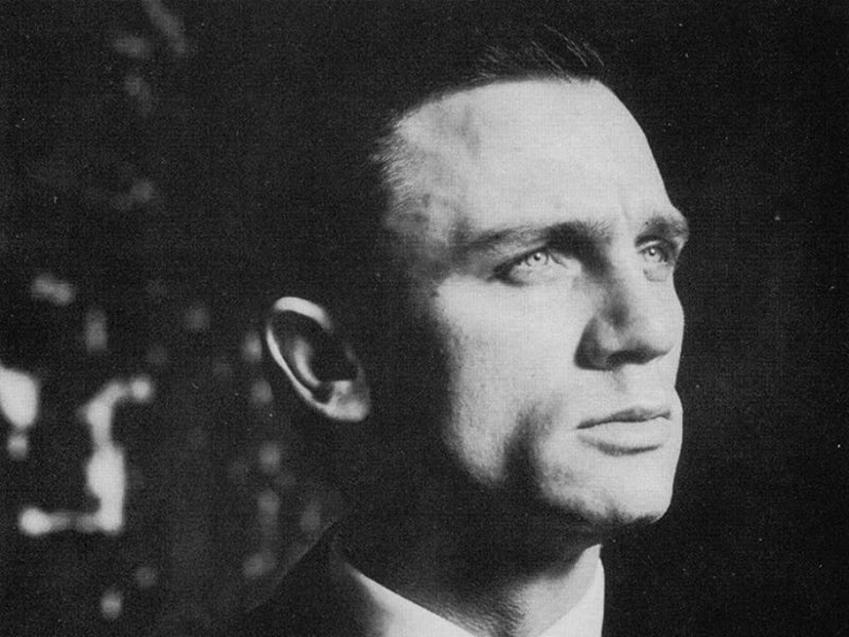 Những vai diễn hay nhất của tài tử Điệp viên 007 Daniel Craig - 8 Những vai diễn hay nhất của tài tử Điệp viên 007 Daniel Craig - 8