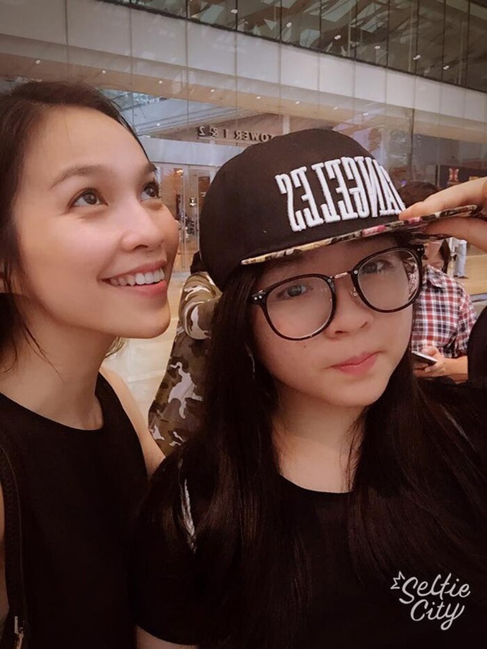 Hiền Thục hiếm hoi khoe ảnh con gái thời bé - 6 Hiền Thục hiếm hoi khoe ảnh con gái thời bé - 6