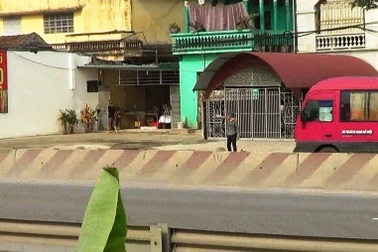 Không có chuyện “đầu gấu” ép xe khách vào trạm nghỉ (!)