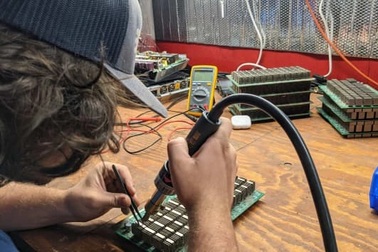 Một ngày của thợ "đào" Bitcoin