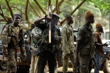 Bờ Biển Ngà: Tổng thống đương chức đẩy lui lực lượng đối lập