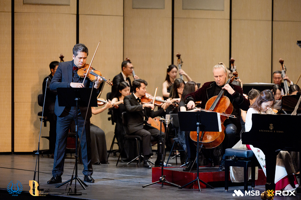 “Vivaldi Beethoven” Music Night: Rhythm of the Four Seasons and a Musical Journey through Time - 4 Đêm nhạc “Vivaldi Beethoven”: Nhịp điệu bốn mùa và hành trình âm nhạc xuyên thời gian - 4
