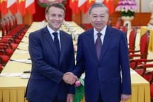 Tổng Bí thư Tô Lâm tiếp Tổng thống Pháp Emmanuel Macron