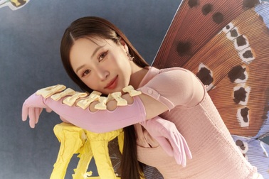 Hương Tràm: "Tôi thầm ngưỡng mộ các nghệ sĩ gen Z ở Việt Nam"