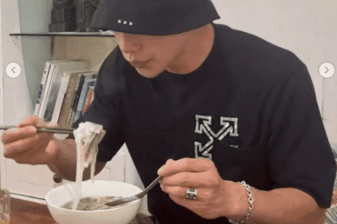 Bi Rain và Kim Tae Hee đưa nhau đi trốn, mê mẩn trải nghiệm món ăn Việt