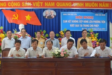 Doanh nghiệp ký cam kết không xếp hàng quá tải