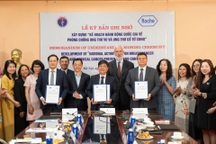 Cục Bà mẹ và Trẻ em cùng Roche ký hợp tác phòng chống ung thư vú, cổ tử cung