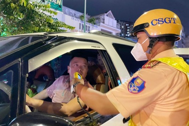 CSGT TPHCM phạt hơn 11 tỷ đồng vi phạm luật giao thông trong 3 ngày lễ