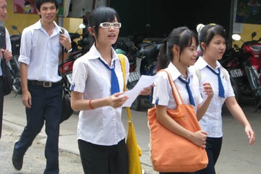 Nhiều tỉnh phía Nam công bố kết quả tốt nghiệp THPT