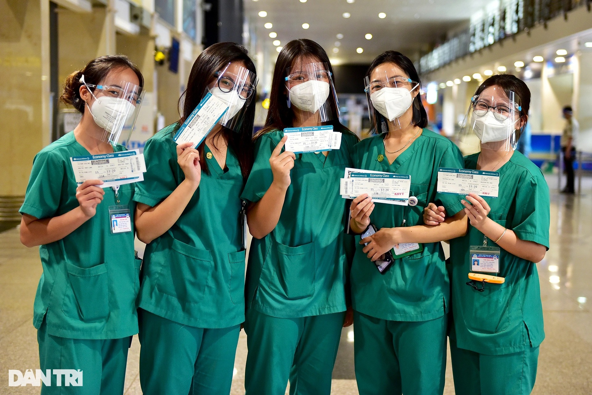 Lực lượng chi viên chống dịch rời TPHCM.jpeg Lực lượng chi viên chống dịch rời TPHCM.jpeg