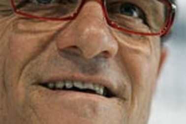 LĐBĐ Anh “trải thảm” 16 triệu bảng mời Capello?