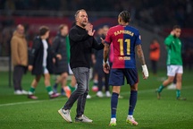 HLV Barcelona: "Chuỗi trận bất bại sẽ vô nghĩa nếu thua Dortmund"