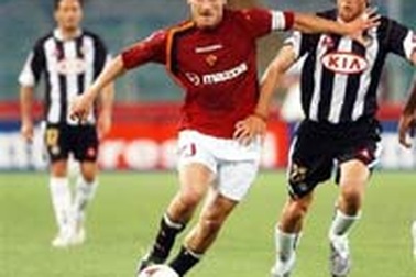 Roma và Inter tranh ngôi vô địch Cup QG Italia