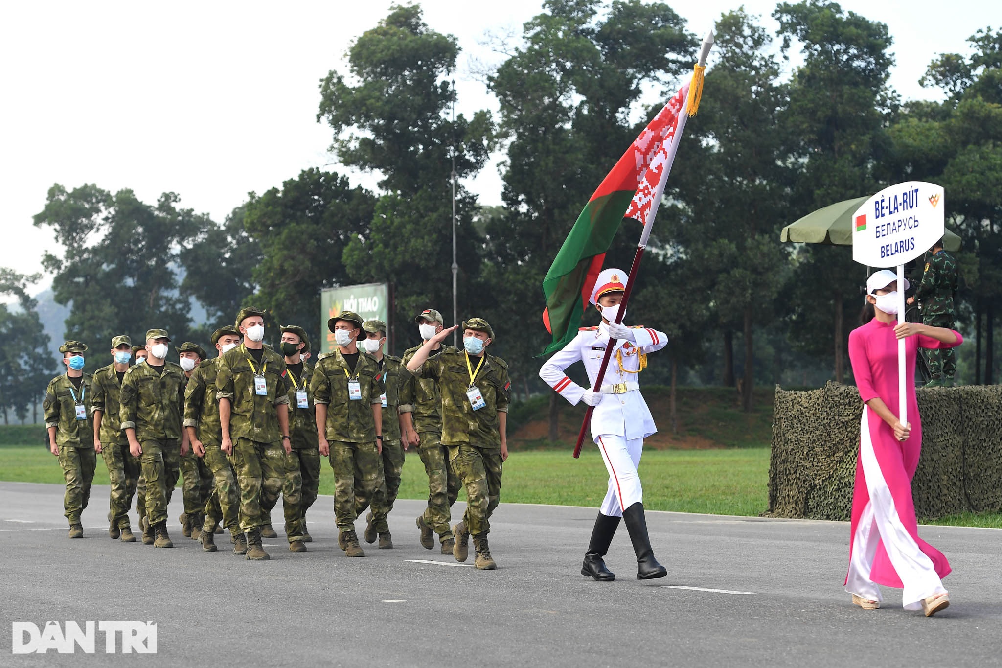 Ấn tượng hình ảnh Lễ khai mạc Army Games tại Việt Nam - 7 Ấn tượng hình ảnh Lễ khai mạc Army Games tại Việt Nam - 7