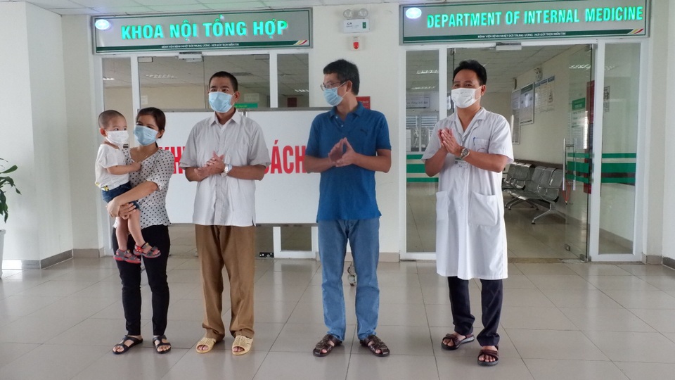 Ca Covid-19 nặng nhất miền Bắc đã vượt cửa tử như thế nào? - 5 Ca Covid-19 nặng nhất miền Bắc đã vượt cửa tử như thế nào? - 5