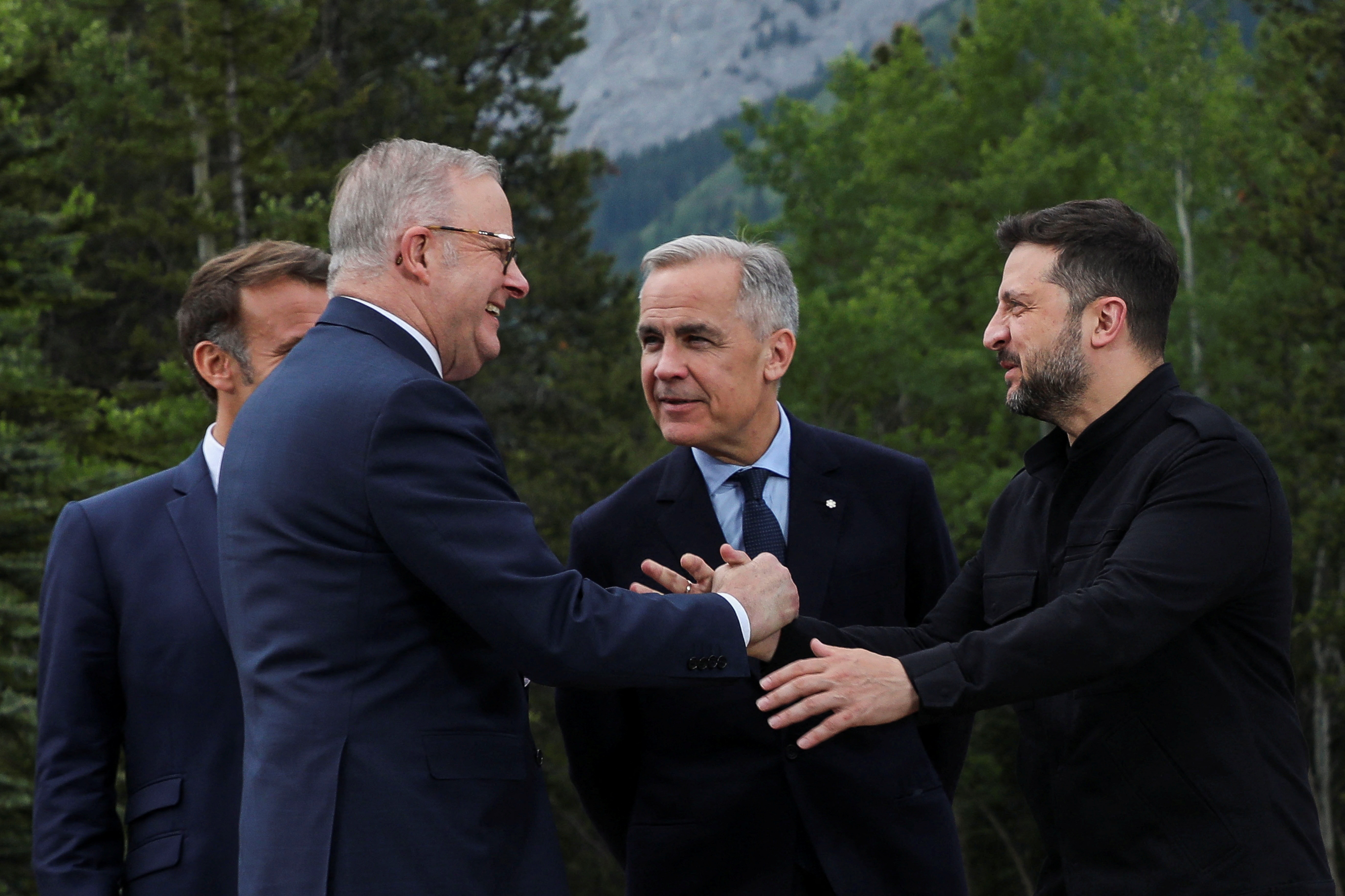 Hội nghị G7 bất đồng về Ukraine - 1