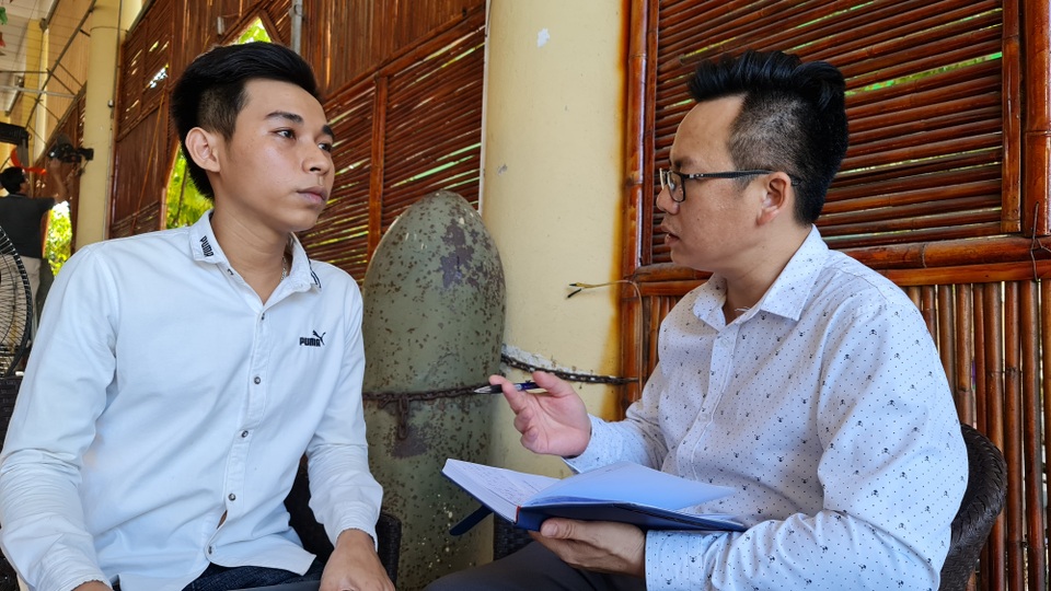 Nghẹn lòng chàng sinh viên nghèo cầu xin sự sống cho bố mẹ - 1 Nghẹn lòng chàng sinh viên nghèo cầu xin sự sống cho bố mẹ - 1
