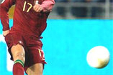 Cristiano Ronaldo: "Tôi muốn vượt qua cả Luis Figo"