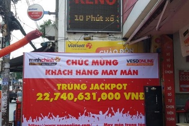 Hiếm hoi: Trúng Jackpot 23 tỷ đồng, người đàn ông xuất hiện không cần mặt nạ