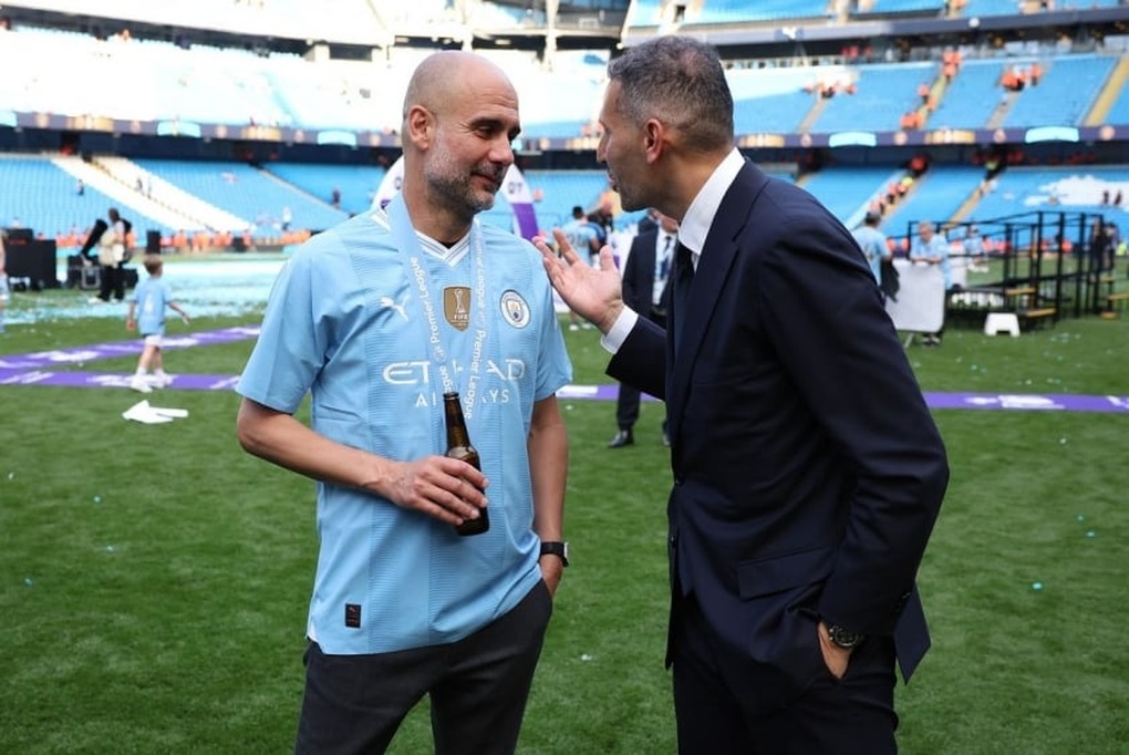 Sợ bị bỏ rơi, Man City yêu cầu Pep Guardiola trả lời câu hỏi khó - 2 Sợ bị bỏ rơi, Man City yêu cầu Pep Guardiola trả lời câu hỏi khó - 2