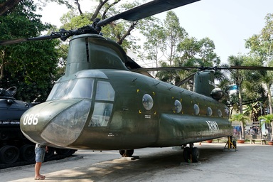 "Tận mắt" dàn vũ khí hạng nặng mà Việt Nam thu được trong chiến tranh