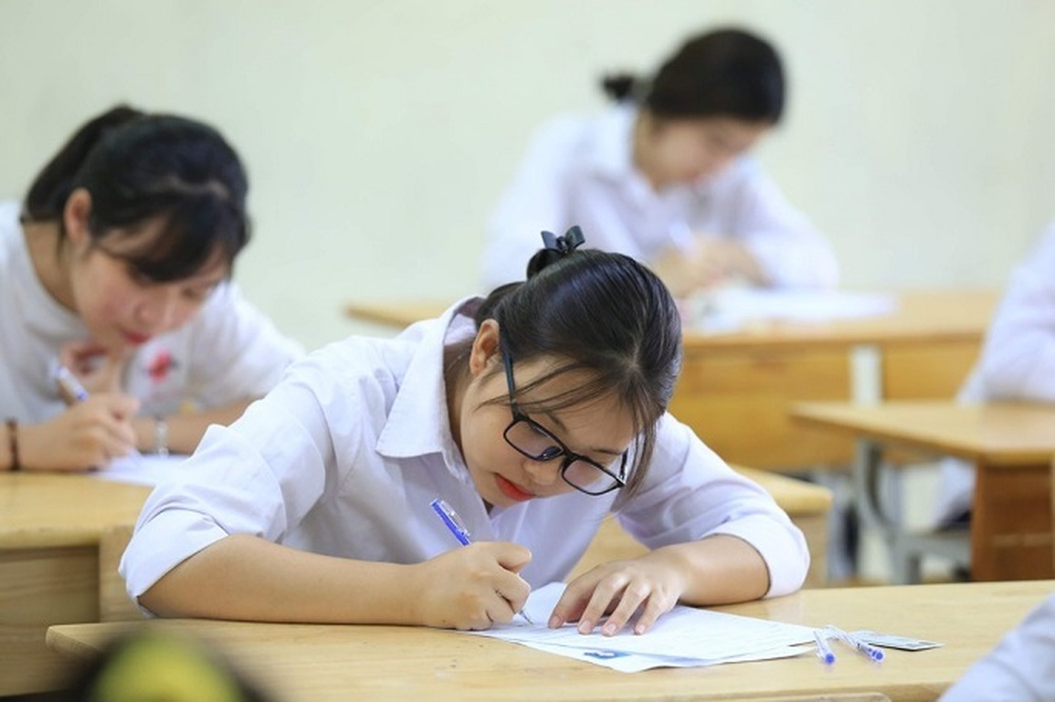Sĩ tử sớm chọn trường để nộp hồ sơ tuyển sinh 2022 - 1 Sĩ tử sớm chọn trường để nộp hồ sơ tuyển sinh 2022 - 1