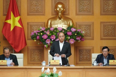 Thủ tướng xốc lại “sức khỏe” nhà máy, xí nghiệp trong “bão” corona