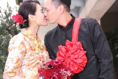 Hồ Hạnh Nhi đã “theo chàng về dinh”