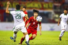 HLV Park Hang Seo chọn Công Phượng hay Văn Quyết cho U22 Việt Nam?