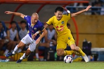 Mãn nhãn, kịch tính đến phút cuối trận cầu đinh CLB Hà Nội và HA Gia Lai